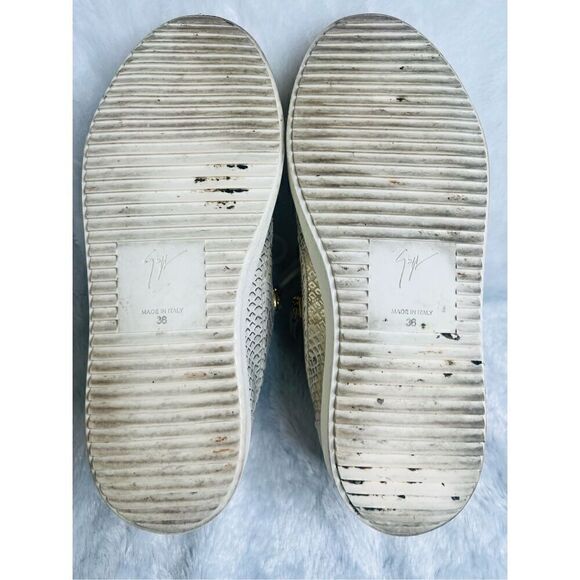 Giuseppe Zanotti Gold/Cream Python Embossed Leather And Leather Double Zip Low T - Picture 11 of 12